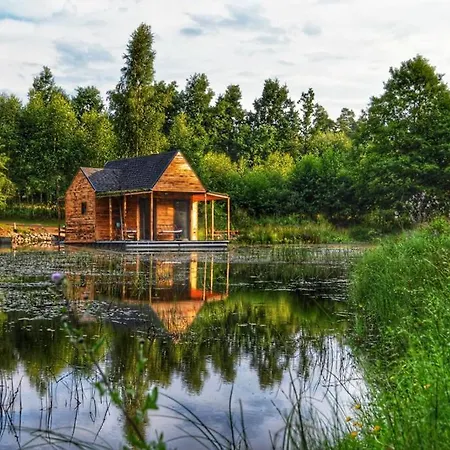 Heather Hut, Off-grid On A Pond+2 Ha *