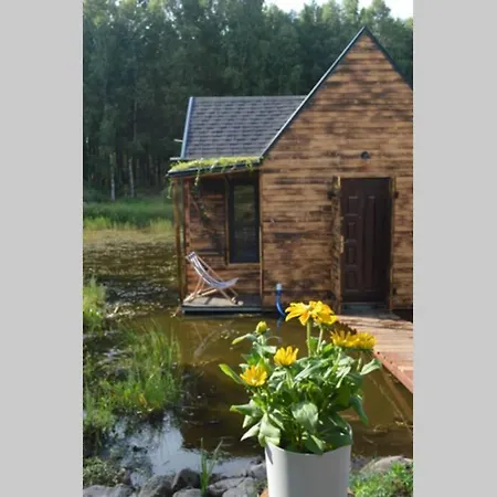Apartment Heather Hut, Off-grid On A Pond+2 Ha Darzkowo