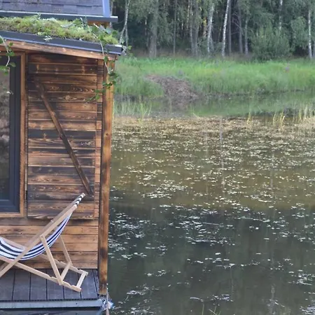 Apartment Heather Hut, Off-grid On A Pond+2 Ha Darzkowo