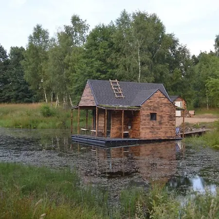 Heather Hut, Off-grid On A Pond+2 Ha