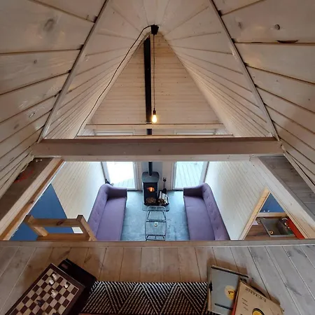 Apartmán Heather Hut, Off-grid On A Pond+2 Ha Darzkowo